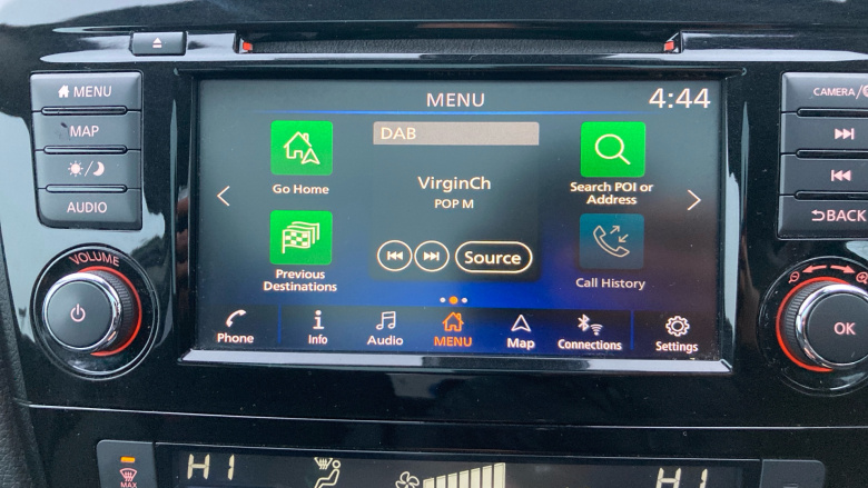 Nissan Qashqai 1.3 DiG-T N-Connecta 5dr Petrol Hatchback